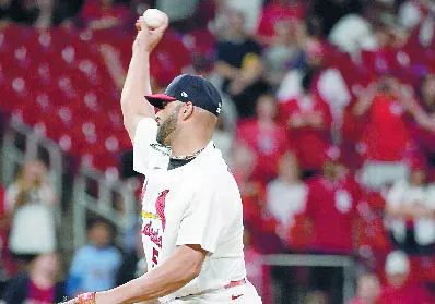 Albert Pujols fue utilizado como lanzador por primera vez.