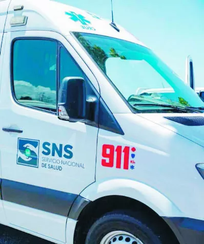 Los paramédicos del  9-1-1 suelen andar con policías.