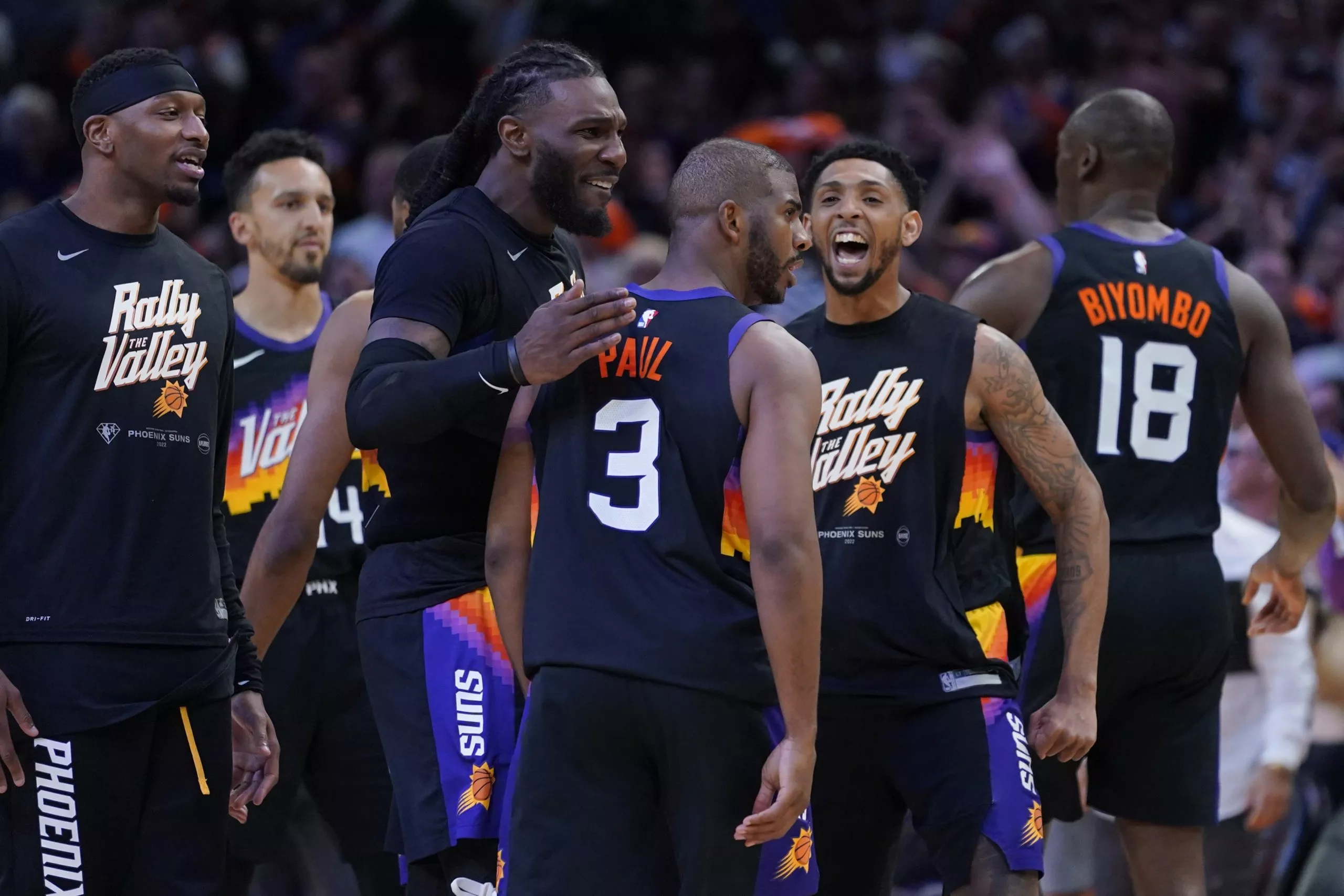 Mavericks Suns Basketball