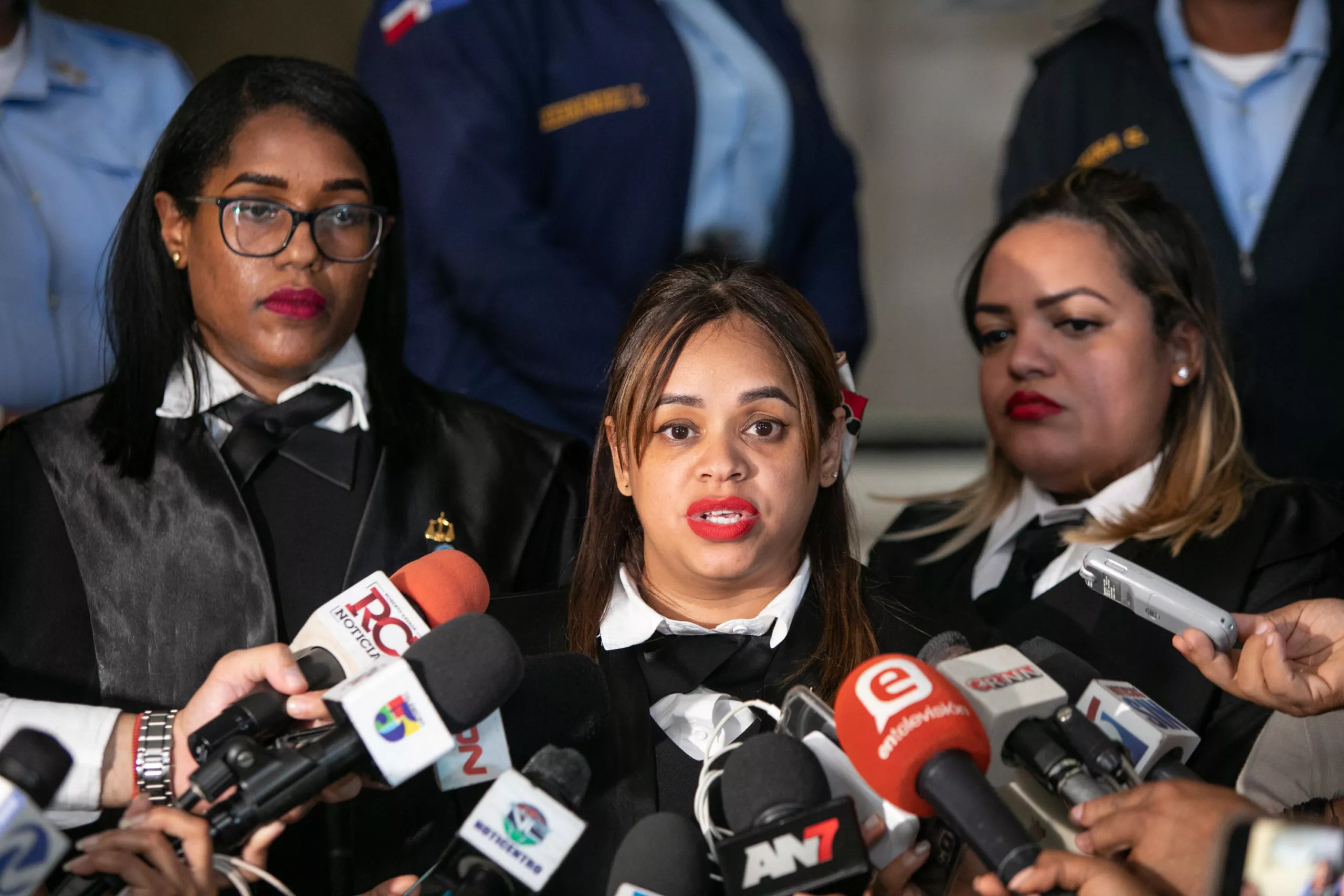 La fiscal Magali Sánchez deplora la litigación temeraria de la defensa técnica, la cual obligó al tribunal a sancionar a un abogado y a sacar a varios de la audiencia