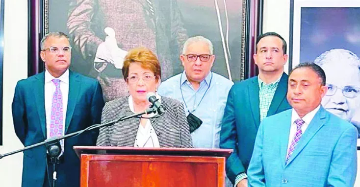 El referido tribunal contribuirá a la democracia de los partidos.