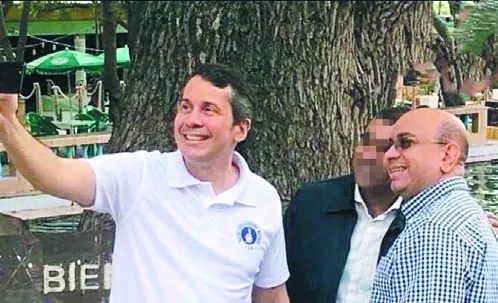 Orlando Jorge Mera junto a Fausto Miguel de Jesús de la Mota.