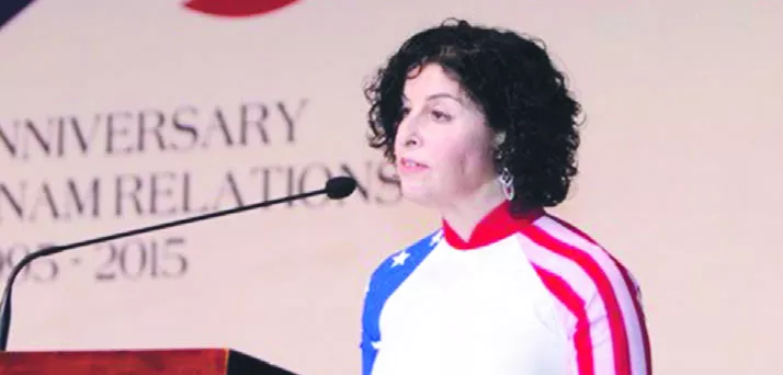 Rena Bitter, subsecretaria de Asuntos Consulares,   en su visita a  la República Dominicana