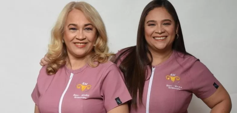 Ana Iris Reyes Aquino y Sabrina Méndez de Jesús.