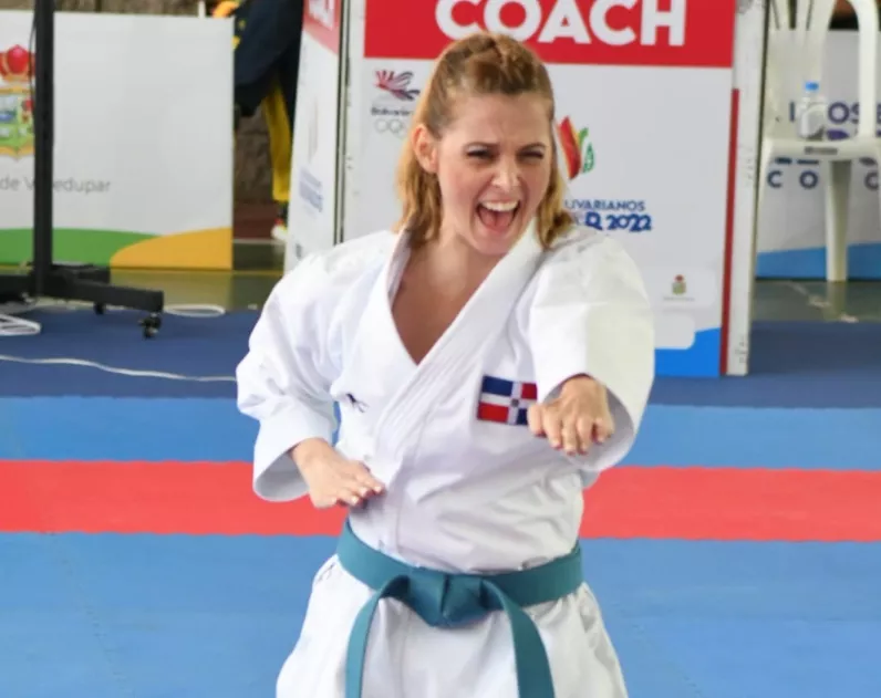María Dimitrova durante su accionar en justa bolivariana.