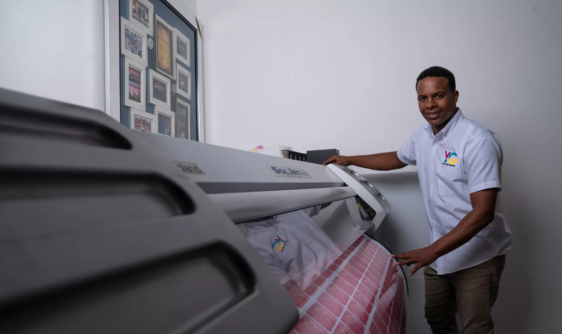 3-Yaster De Jesús Santana, emprendedor.