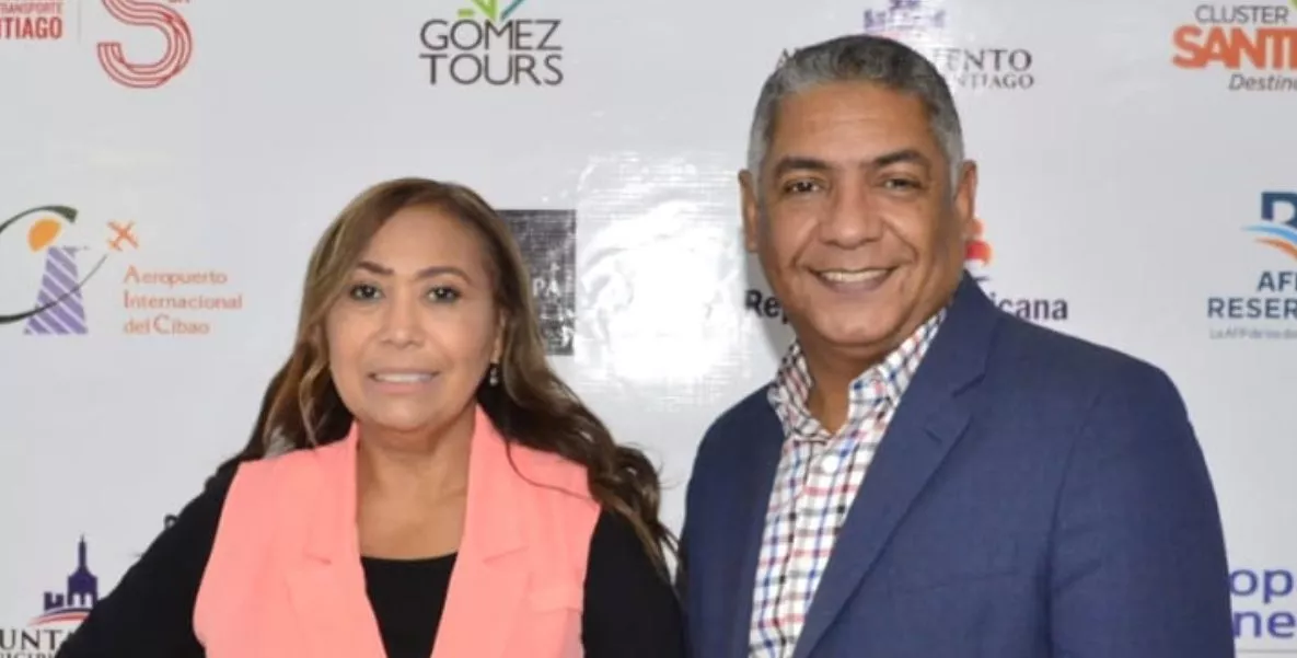 Yomaris Gómez y Ramón Paulino.