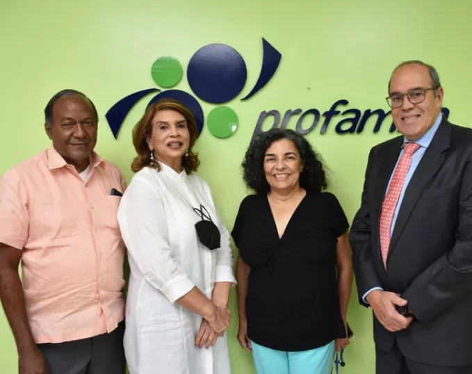 José Figueroa, Ivelisse Acosta, Leopoldina Cairo y Milciades Albert Fiorinelli.