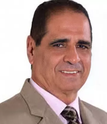 HECTOR J CRUZ