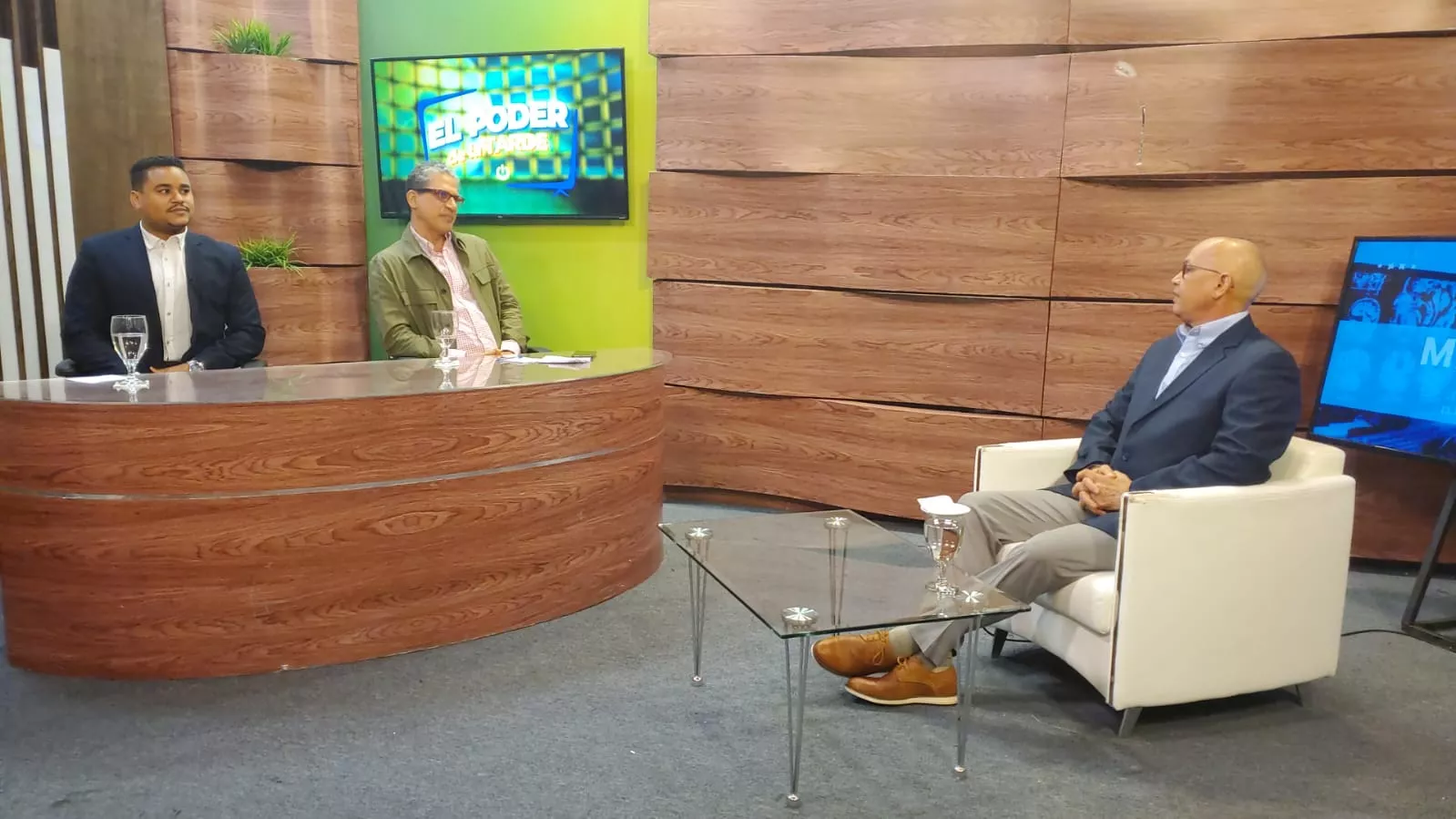 Foto Colegio Cirujanos en entrevista