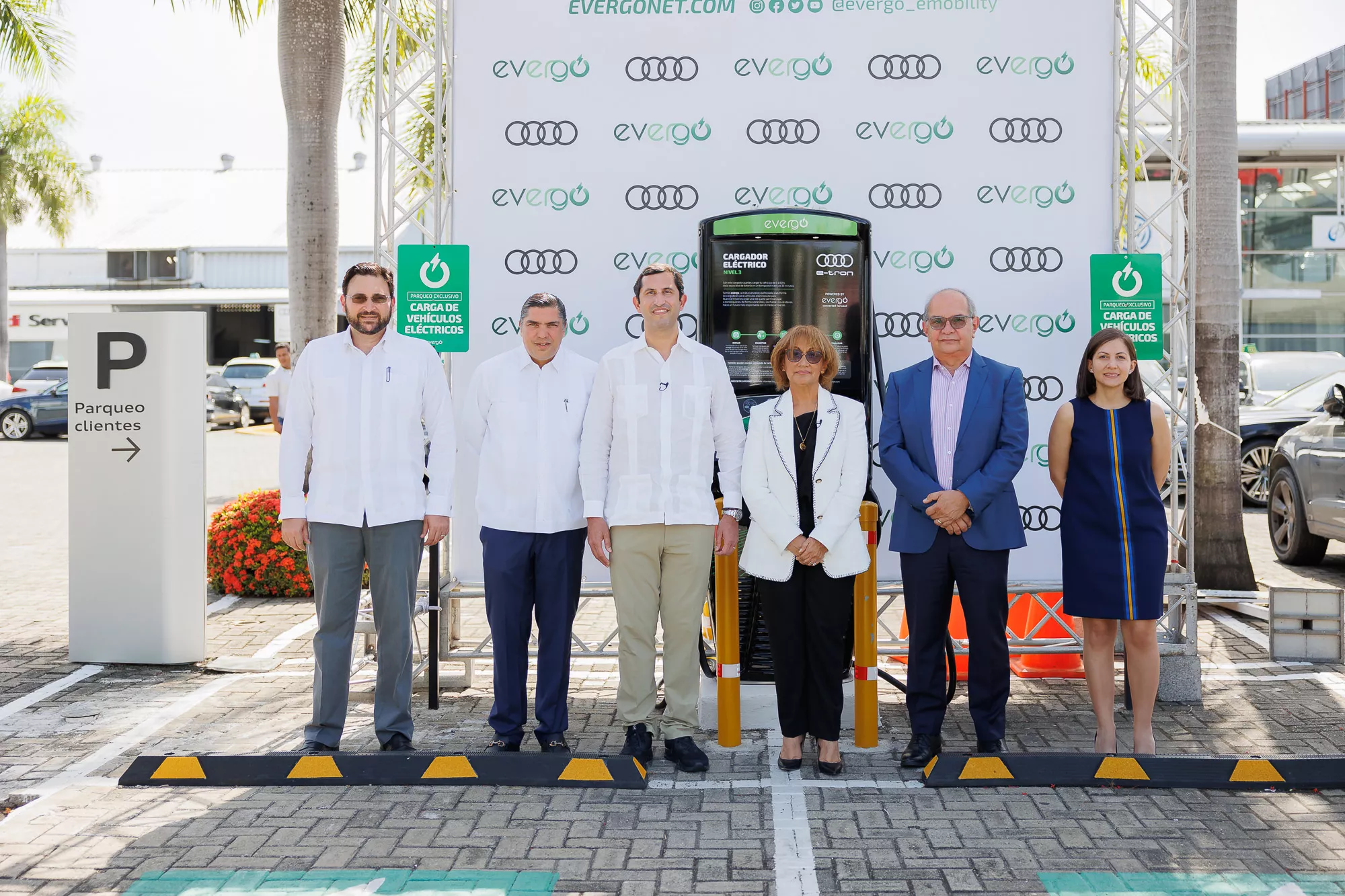 Inauguración Estación de Carga Energo en Audi