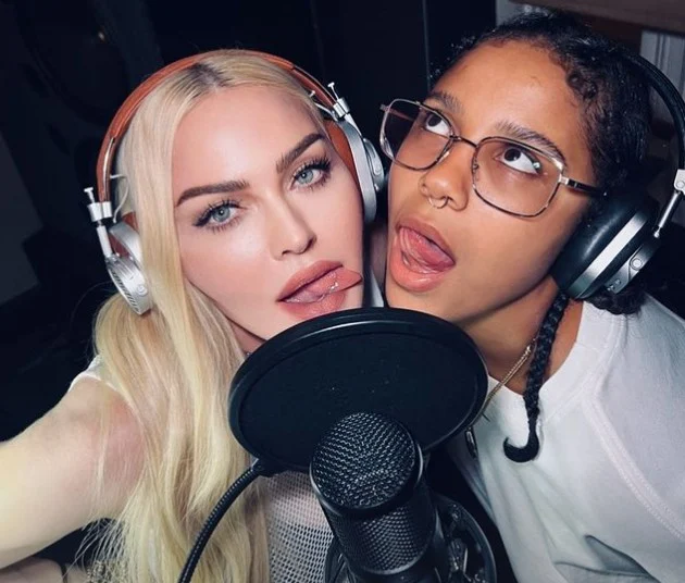 Madonna, Tokischa