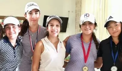 Ganadoras  en   tour juvenil.