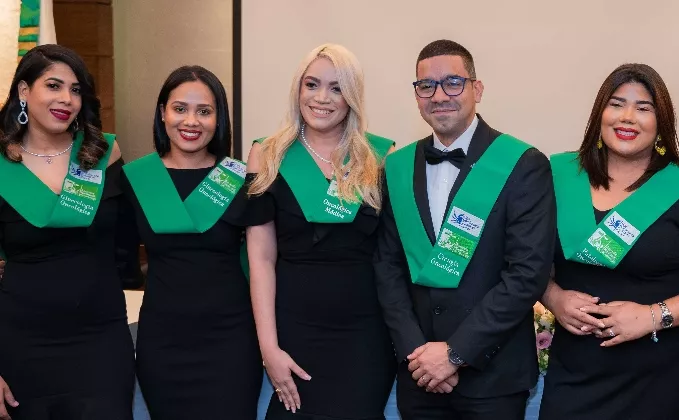 Promoción 2019-2022 Escuela Nacional de Oncología Liga Dominicana Contra el Cáncer.