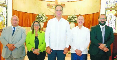 Francisco Iván Minaya, Carmen José, Santiago Hazim, Gustavo Güilamo y Roberto Canaán.