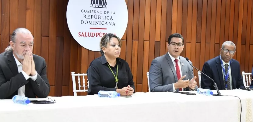 Autoridades del Ministerio de  Salud Pública.