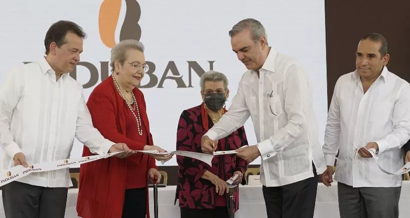El presidente Luis Abinader encabezó el acto.  Aelieser tapia