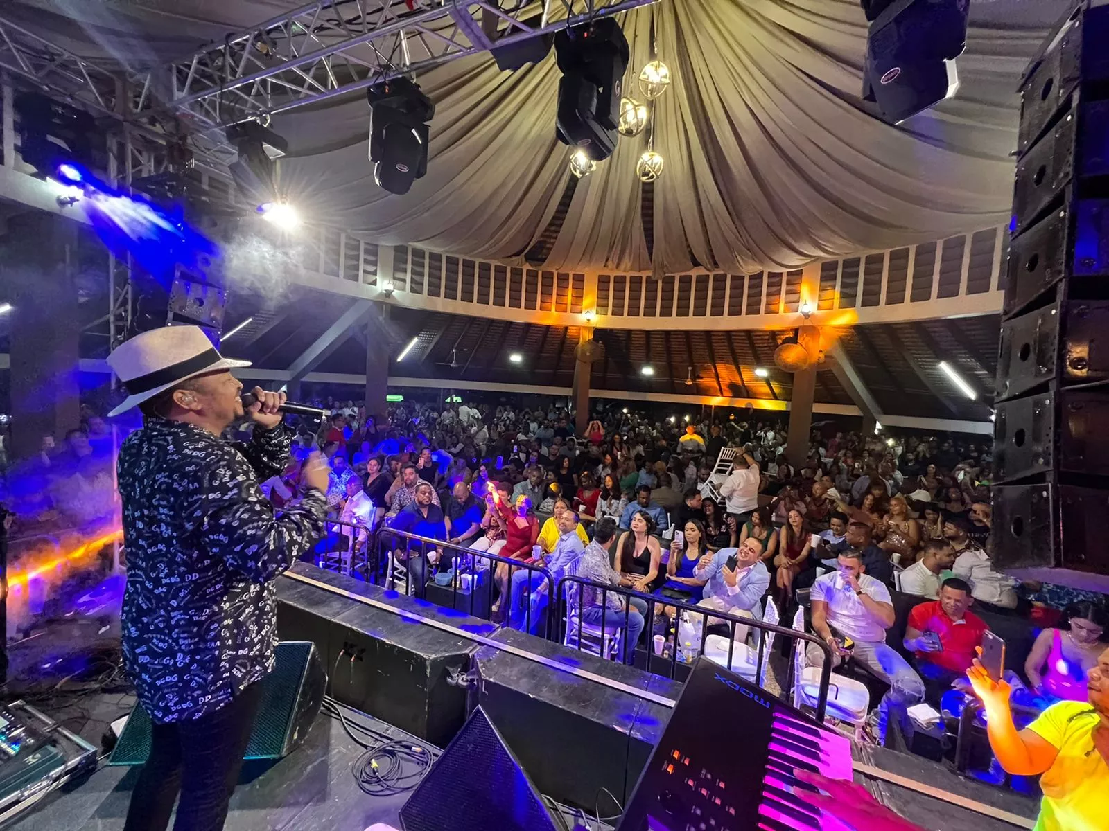 Wason Brazobán en campo club de san cristobal