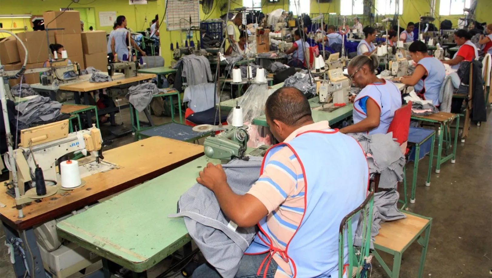 La tasa de desocupación abierta tuvo una reducción  interanual  de 2.4 puntos porcentuales.