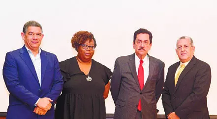 Bruno Rosario, Awilda Reyes, Tony Raful y Manuel Llibre.