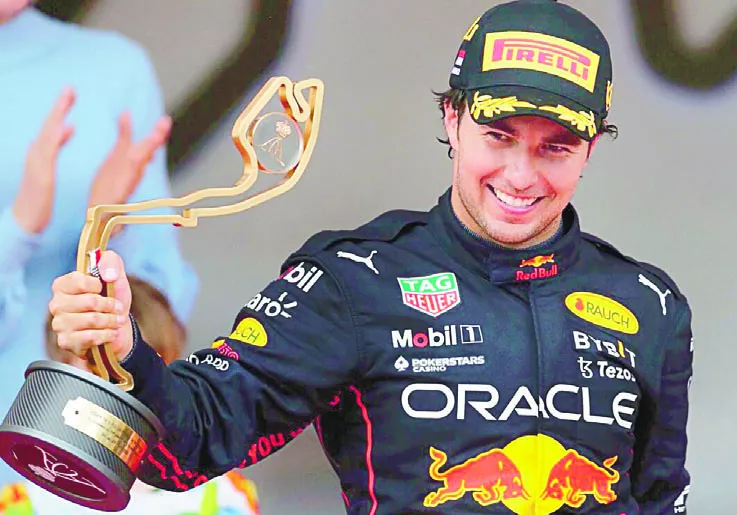 Sergio-Checo- Pérez buscará dominar en el Gran Premio de Singapur de Fórmula Uno .  Ap