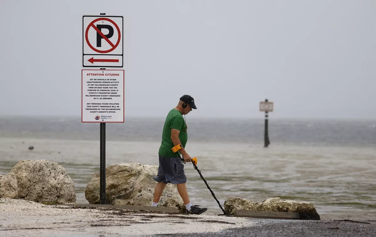 Florida braces for landfall of Hurricane Ian