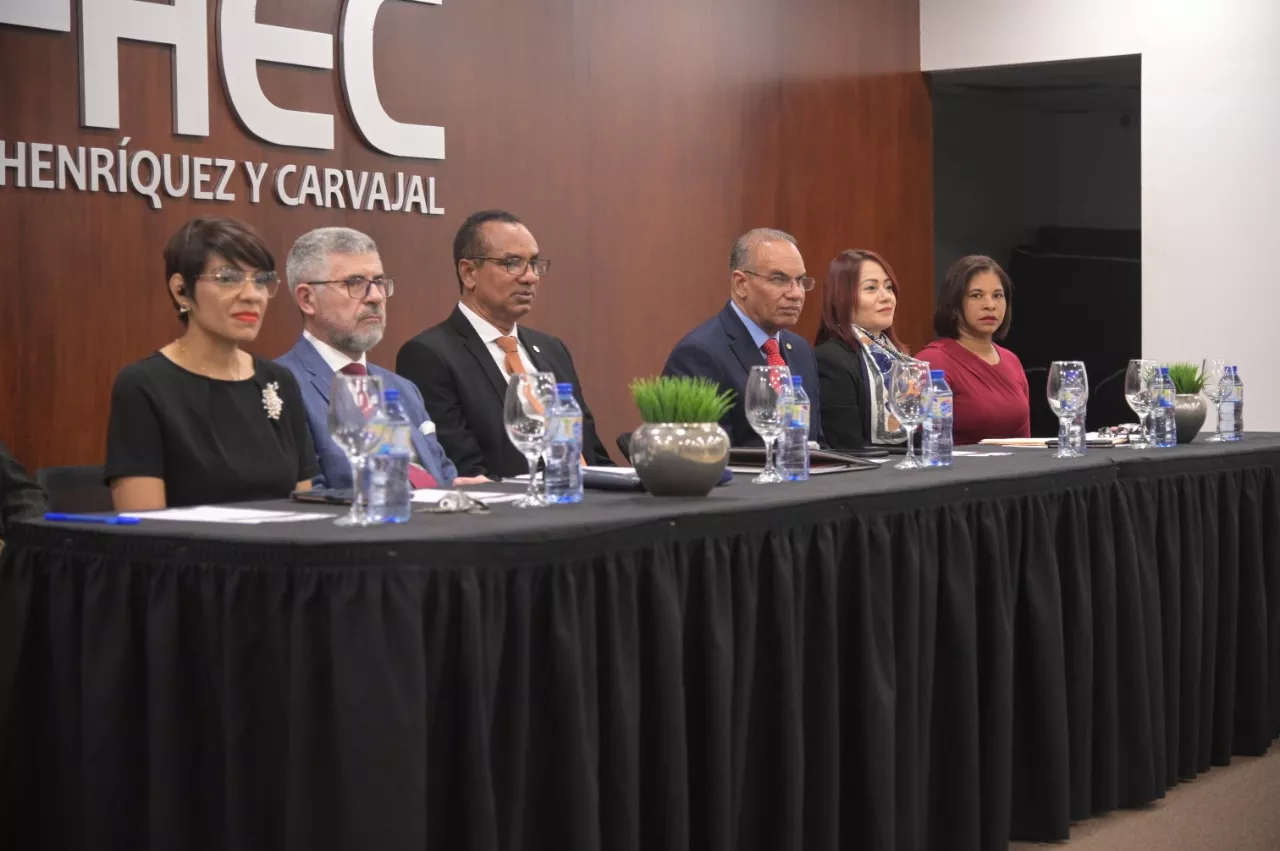 FOTO DE LA MESA