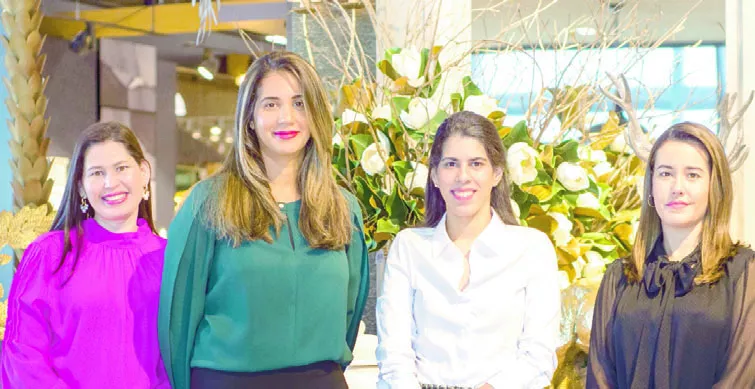 Carla González, Paola Collado, María Herrera y Raquel González.