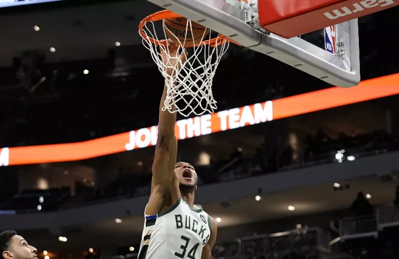 Giannis Antetokounmpo, Ben Simmons, Nic Claxton