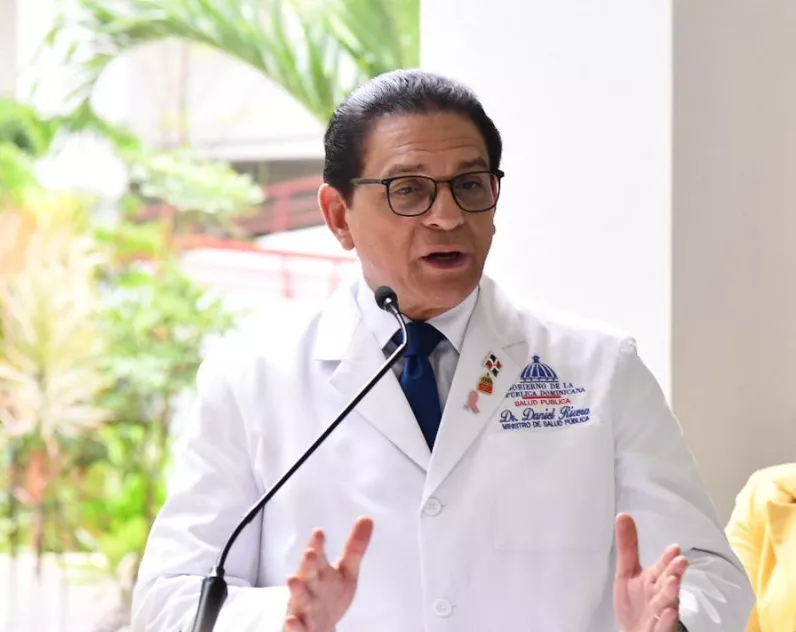 Ministro de Salud, doctor  Daniel Rivera.   fuente externa