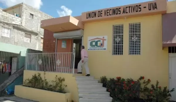 Casas comunitarias en barrio