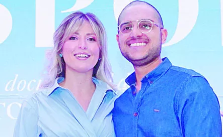 Begoña Goicochea de Valdez y Héctor Manuel Valdez.