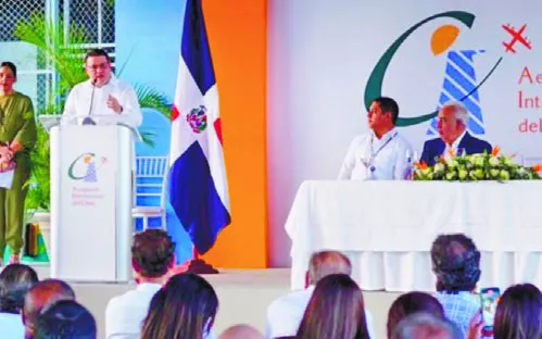 Eduardo Sanz Lovatón  destacó los beneficios para el Cibao.