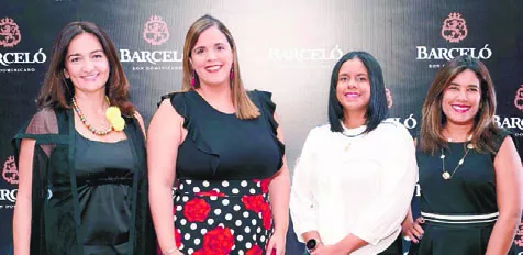 Chiara Pennacchio, Rosa Peña, Angelina López y Karina Gómez.