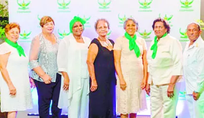 Minerva Espinosa, Alba Xiomara Gómez, Altagracia Ferreras, Xiomara Núñez, María Antonia Abreu, Aurora López y Nicasio de la Rosa.