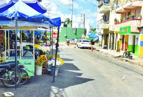 Poca presencia de haitianos en el “Pequeño Haití”. josé de león