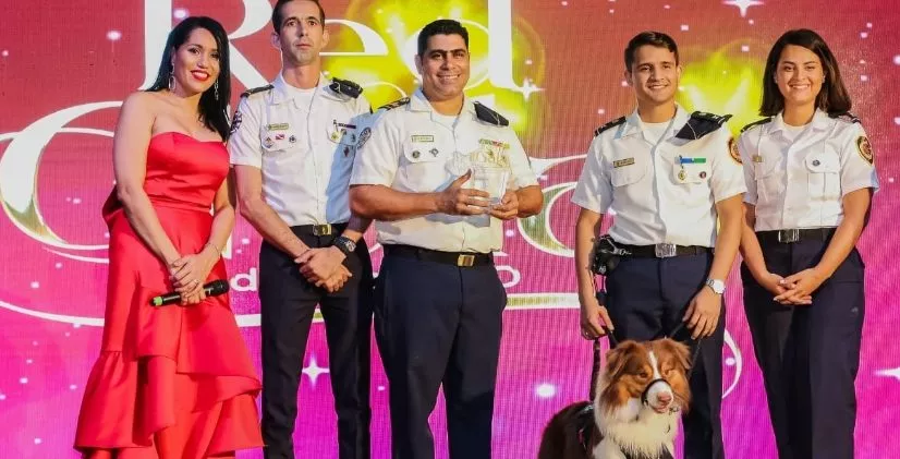 Lorenny Solano durante el acto formal del evento.