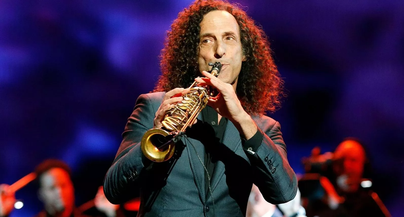 El  músico   Kenny G,  estuvo el pasado sábado deleitando a su   gente   en el hotel Jaragua luego de nueve años sin venir.
