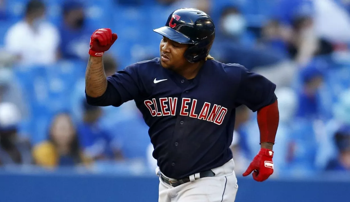 El dominicano José Ramírez es la bujía inspiradora del renovado equipo de  Cleveland.  Ap