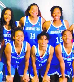 Integrantes de e la selección femenina ddominicana.