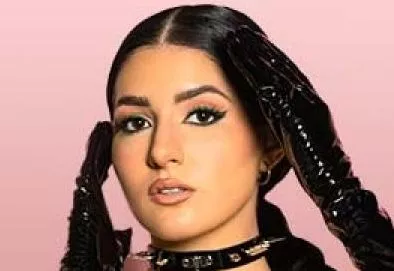 Cantante Valentina lanza nuevo tema “Xxxquisito”.