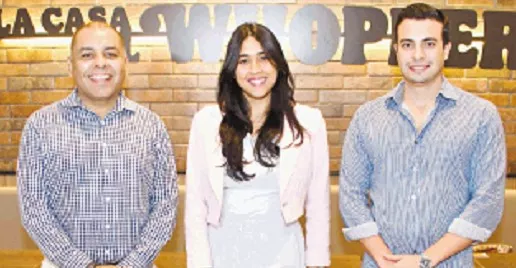 Octavio Callejas, Alexandra Bodden y Domingo Bermúdez.