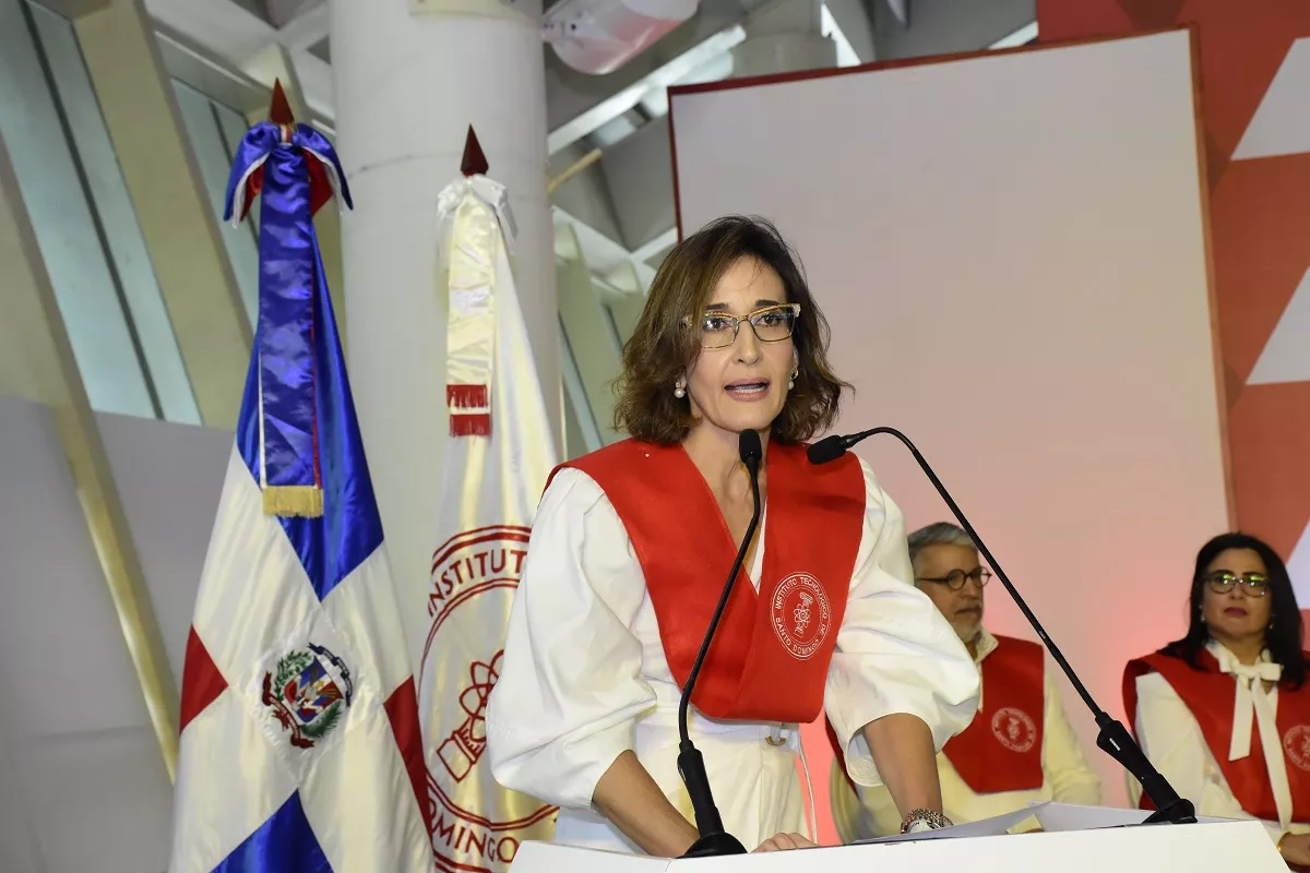 María Eugenia Portela, graduanda de más alto índice.1