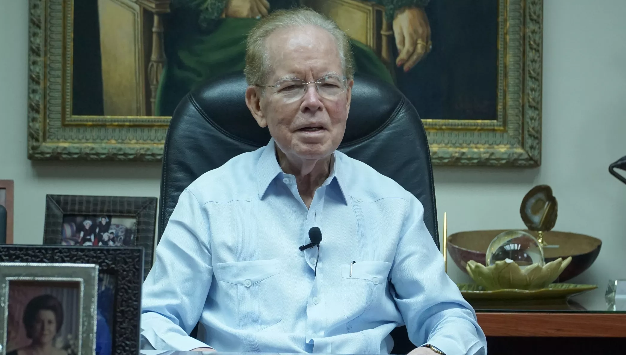 José Luis Corripio Estrada suele salpicar sus conversaciones con anécdotas contadas de manera muy coloquial y seguidas de reflexiones.  Elieser Tapia