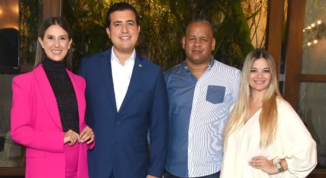 Katherine Hernández, Jorge Feliz Pacheco, Ruddy de Los Santos y Catherine Lemoine.