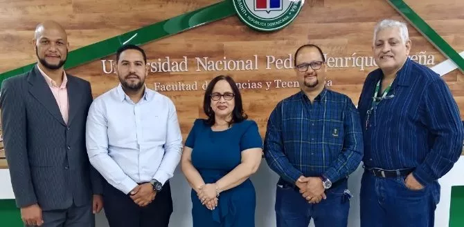 Ramón Lora, Víctor Torres, Doris Peña, Pedro Polanco y Gustavo Rodríguez.