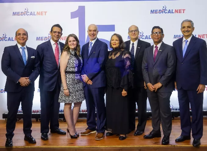 Grupo de médicos fundadores de Medicalnet.