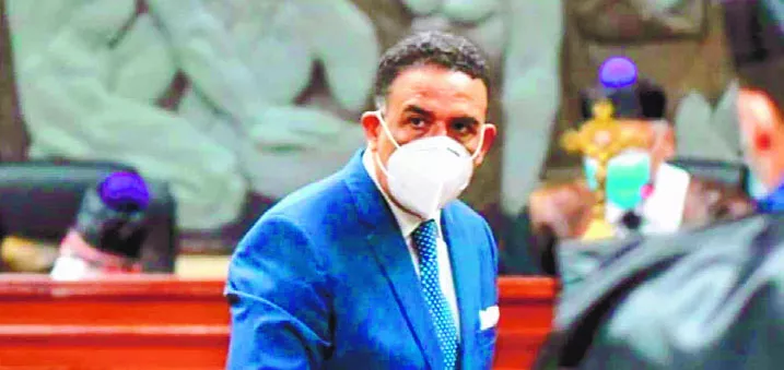 Alexis Medina y los demás involucrados en expediente son acusados de corrupción.