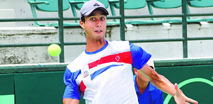 Nick Hardt lució brillante   durante el torneo M15 celebrado en Parque del Este.  Archivo
