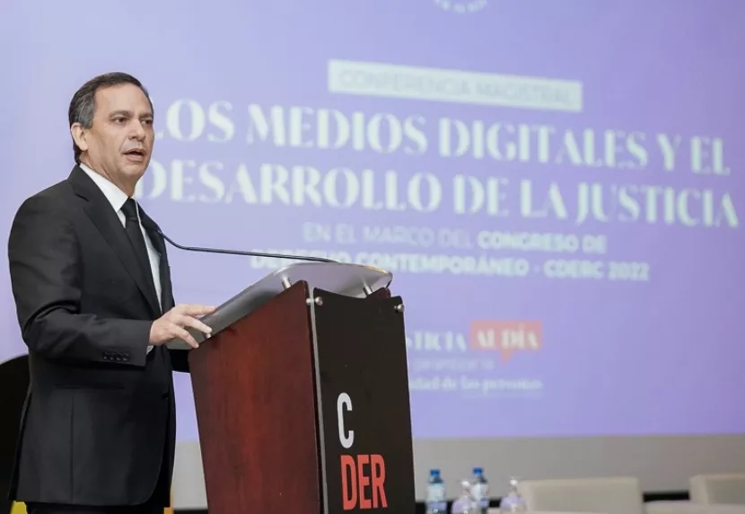 Luis Henry Molina habla de cambios en el sistema judicial.